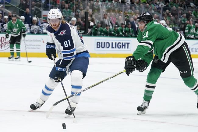 Stars beat Jets 4-1 as coach Bowness sits out | iNFOnews.ca Stars beat Jets 4-1 as coach Bowness sits out | iNFOnews.ca