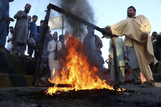 Ex-Pakistani PM Khan challenges disqualification from office | iNFOnews.ca Ex-Pakistani PM Khan challenges disqualification from office | iNFOnews.ca