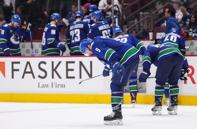Carolina Hurricanes hand winless Vancouver Canucks seventh straight loss | iNFOnews.ca