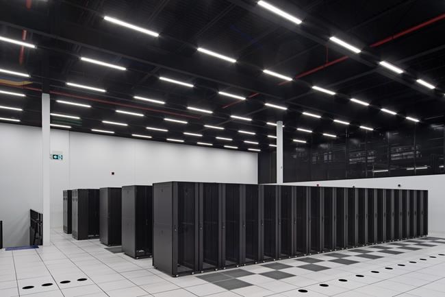 Quebec tech leaders call for changes to taxation of data centres, other assets | iNFOnews.ca