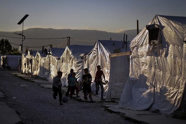 Scores of Syrian refugees head home from crisis-hit Lebanon | iNFOnews.ca