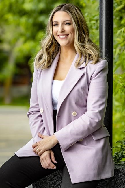 CBC's Vassy Kapelos moves to CTV News to host 'Power Play' and 'Question Period' | iNFOnews.ca CBC's Vassy Kapelos moves to CTV News to host 'Power Play' and 'Question Period' | iNFOnews.ca