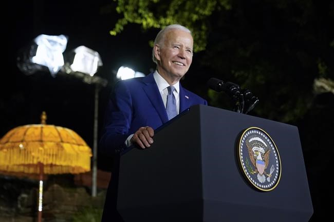 Biden facing pressure to extend student loan payment pause | iNFOnews.ca