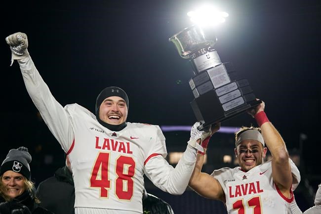 Huskies, Rouge et Or win Bowl games to clinch spots in 57th Vanier Cup | iNFOnews.ca