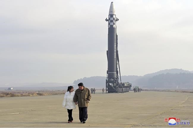Seoul: Kim's daughter unveiled last week is his 2nd child | iNFOnews.ca Seoul: Kim's daughter unveiled last week is his 2nd child | iNFOnews.ca
