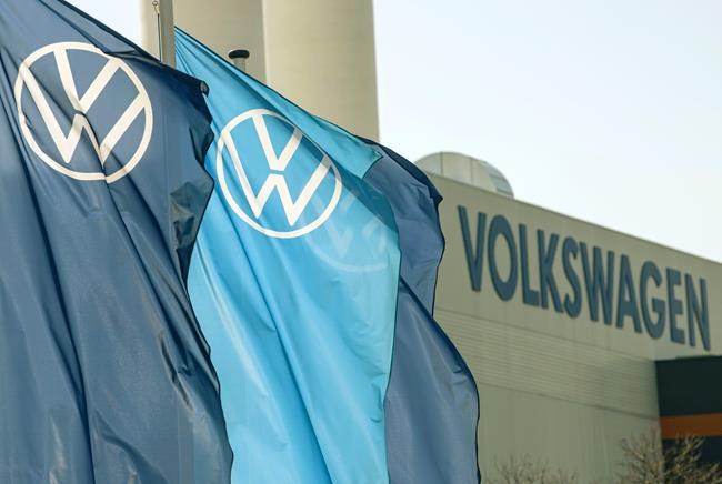 Volkswagen searching in Canada for first North American battery factory site | iNFOnews.ca
