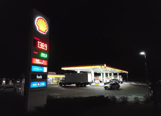 Gas prices down across Canada, likely to last a few weeks leading up to holidays | iNFOnews.ca Gas prices down across Canada, likely to last a few weeks leading up to holidays | iNFOnews.ca