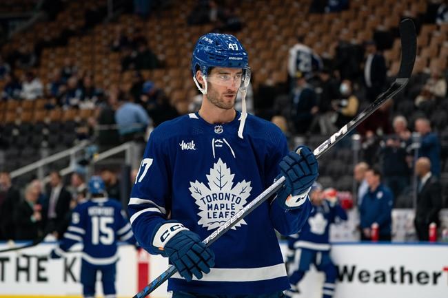 Maple Leafs' Engvall suspended one game for high-sticking Kings' Durzi | iNFOnews.ca Maple Leafs' Engvall suspended one game for high-sticking Kings' Durzi | iNFOnews.ca