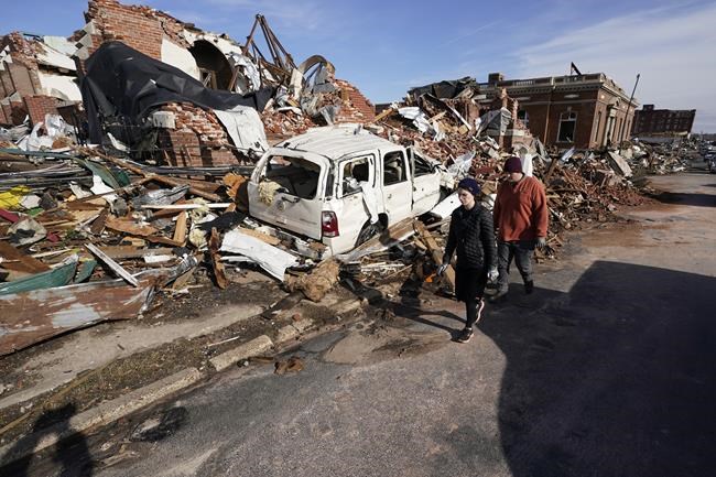 Kentucky remembers tornado victims as rebuilding continues | iNFOnews.ca