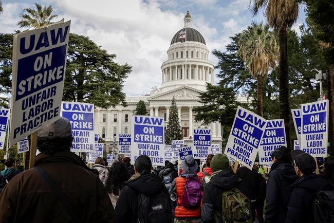 Some University of California graduate students end strike | iNFOnews.ca CP1125956036