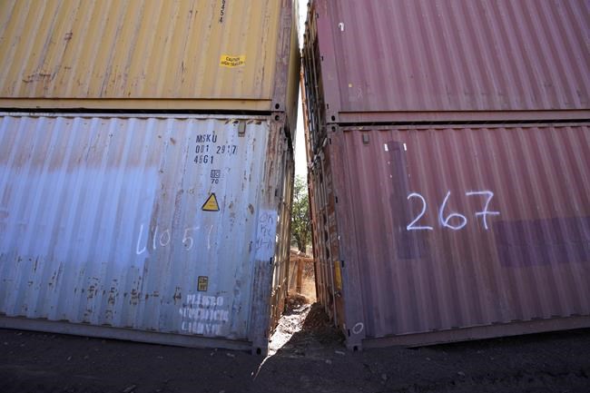US sues Arizona over shipping containers on Mexico border | iNFOnews.ca