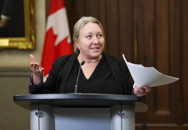 Back-to-office mandate has some public-service parents scrambling to find child care | iNFOnews.ca