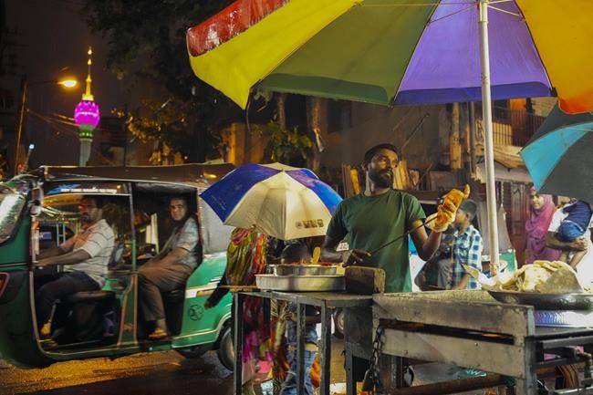 South Asian eateries try ‘going local’ as recovery strategy | iNFOnews.ca South Asian eateries try ‘going local’ as recovery strategy | iNFOnews.ca
