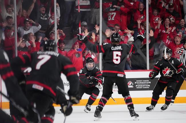 Hockey fans say world juniors are a success despite recent scandals | iNFOnews.ca