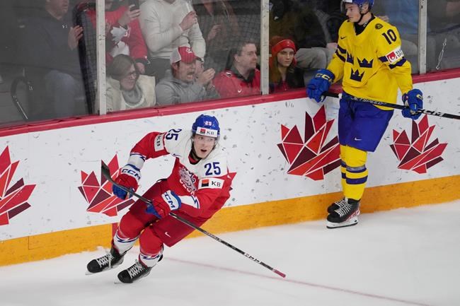 Kulich scores in overtime as Czechia beats Sweden, advances to world junior final | iNFOnews.ca Kulich scores in overtime as Czechia beats Sweden, advances to world junior final | iNFOnews.ca