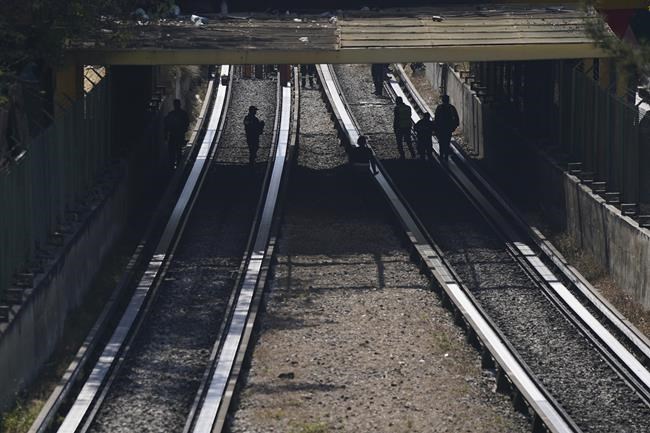 National Guard sent to Mexico City subway on sabotage worry | iNFOnews.ca