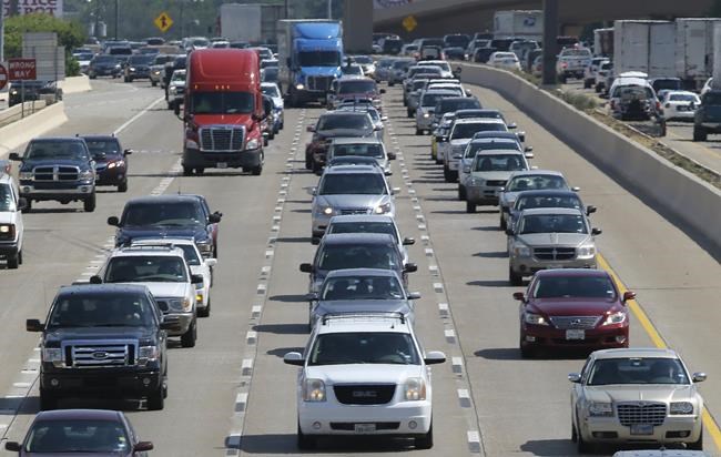 Elevated US traffic deaths slipped in 1st 9 months of 2022 | iNFOnews.ca CP224563086