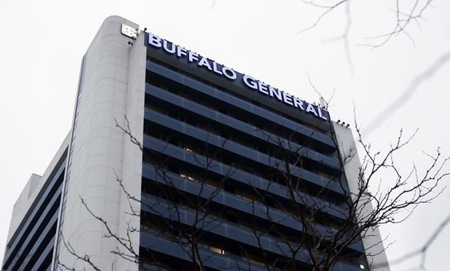 Bills safety Hamlin back in Buffalo to continue recovery | iNFOnews.ca Bills safety Hamlin back in Buffalo to continue recovery | iNFOnews.ca