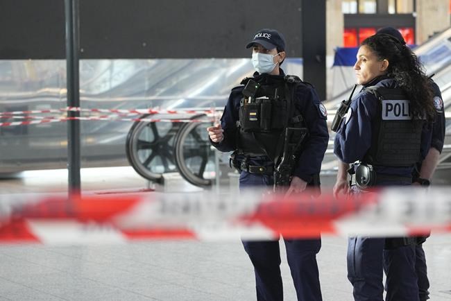 Paris station stabbings: probe opened for attempted murders | iNFOnews.ca Paris station stabbings: probe opened for attempted murders | iNFOnews.ca