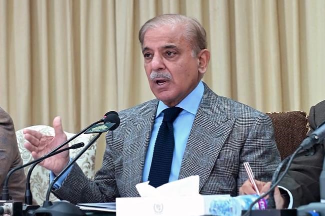 Pakistan's premier visits UAE as his nation seeks flood aid | iNFOnews.ca Pakistan's premier visits UAE as his nation seeks flood aid | iNFOnews.ca