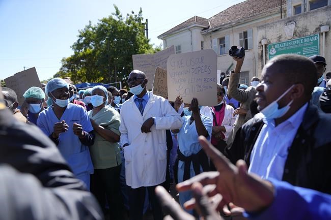 Zimbabwe threatens health workers with jail if they strike | iNFOnews.ca Zimbabwe threatens health workers with jail if they strike | iNFOnews.ca