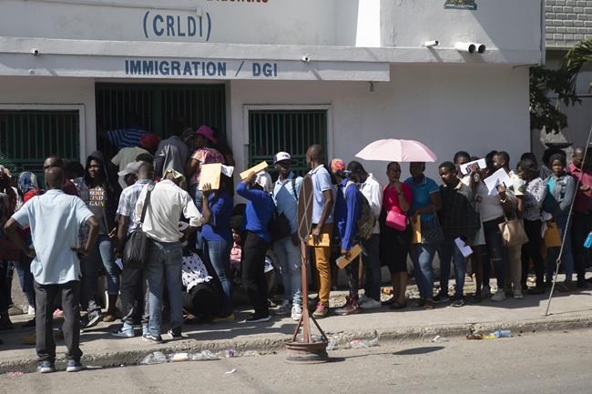 Haitians seizing on legal path to US rush to secure passport | iNFOnews.ca Haitians seizing on legal path to US rush to secure passport | iNFOnews.ca