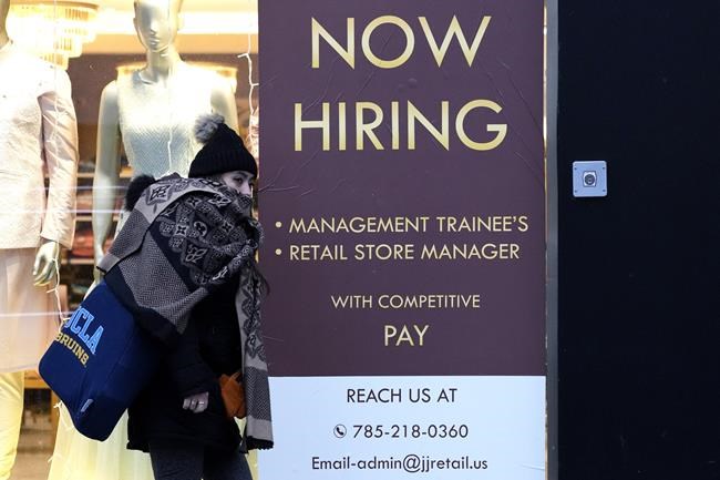 US applications for jobless benefits lowest in 15 weeks | iNFOnews.ca