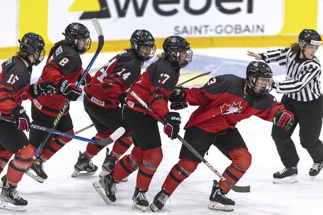Kraemer's four-goal effort leads Canada past Sweden 10-0 for women's under-18 gold | iNFOnews.ca