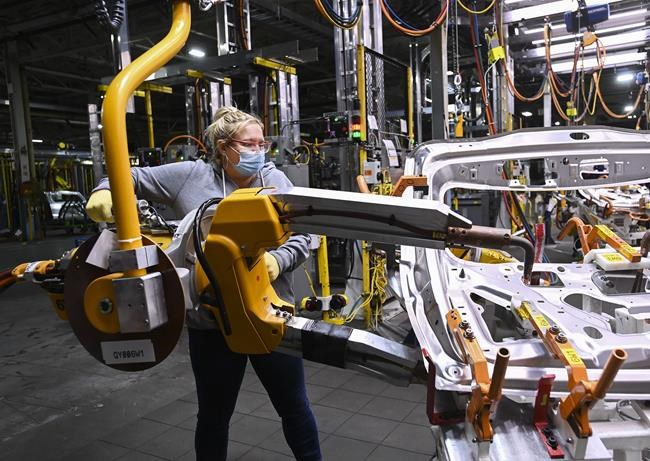Statistics Canada says manufacturing sales flat at $72.3 billion in November | iNFOnews.ca Statistics Canada says manufacturing sales flat at $72.3 billion in November | iNFOnews.ca