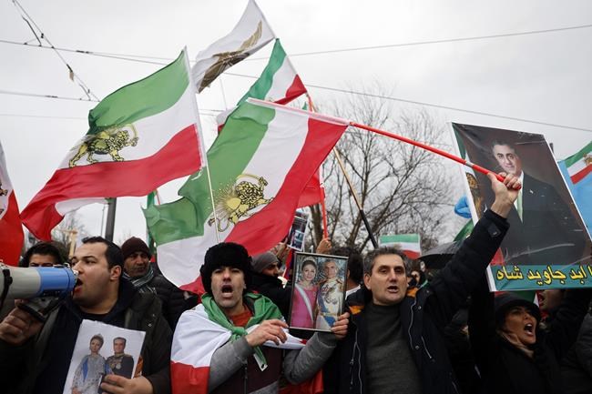 France: March, Eiffel Tower display back Iran's activists | iNFOnews.ca France: March, Eiffel Tower display back Iran's activists | iNFOnews.ca