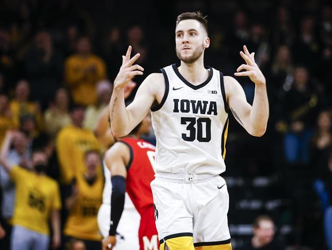 COVID-19 outbreak at Northwestern postpones game at Iowa | iNFOnews.ca