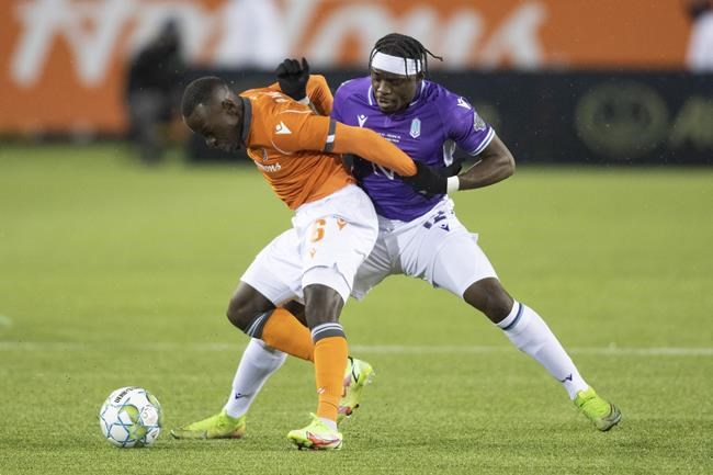 Canadian defender/midfielder Kwame Awuah signs with D.C. United affiliate club | iNFOnews.ca