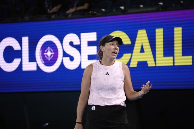 Pegula, whose family owns Bills, honors Hamlin in Australia | iNFOnews.ca Pegula, whose family owns Bills, honors Hamlin in Australia | iNFOnews.ca