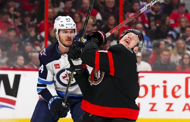 Scheifele lifts Jets to 5-1 win over Senators | iNFOnews.ca Scheifele lifts Jets to 5-1 win over Senators | iNFOnews.ca