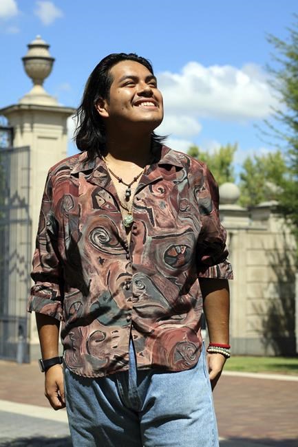 Sanders' Latinx ban wades into community's generational rift | iNFOnews.ca Sanders' Latinx ban wades into community's generational rift | iNFOnews.ca