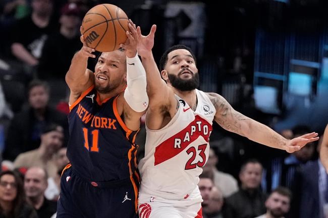 VanVleet has 28 points and Raptors hang on after early lead to beat Knicks 125-116 | iNFOnews.ca