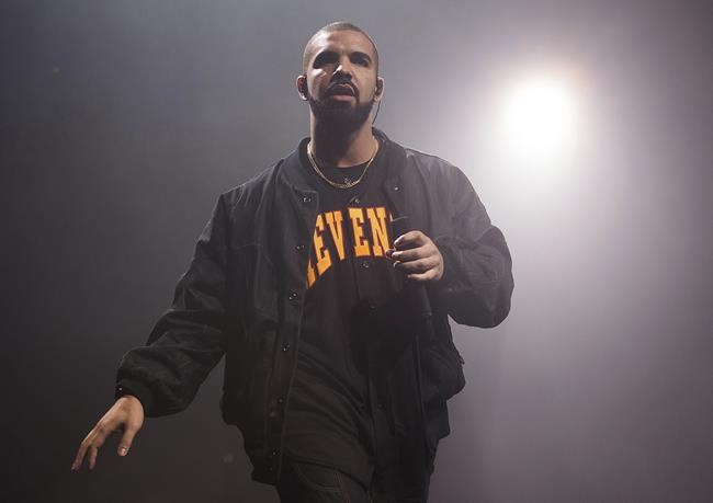Concern over NYC police filming of people leaving Drake show | iNFOnews.ca Concern over NYC police filming of people leaving Drake show | iNFOnews.ca