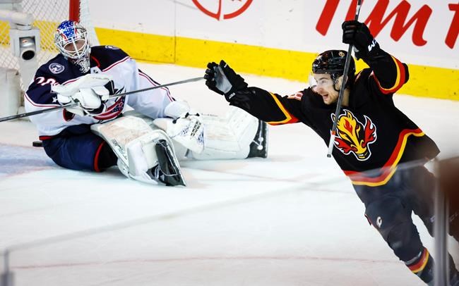 Flames edge Blue Jackets 4-3 in OT in Johnny Gaudreau's return to Saddledome | iNFOnews.ca