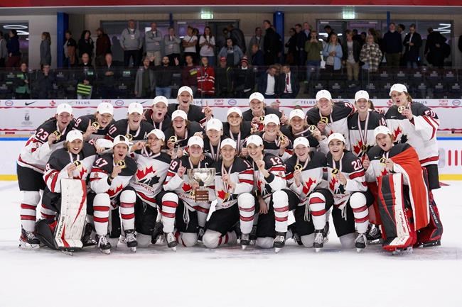Canada opens women's world hockey golden three-peat bid against Swiss | iNFOnews.ca Canada opens women's world hockey golden three-peat bid against Swiss | iNFOnews.ca