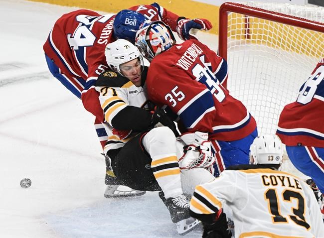 Bergeron's late goal lifts Bruins over Canadiens 4-2 | iNFOnews.ca