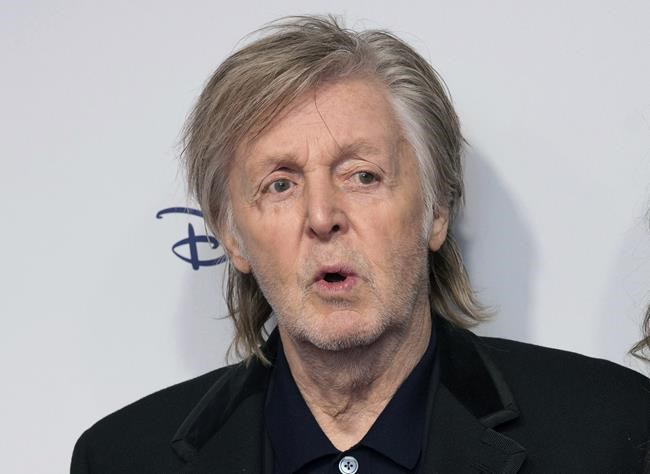 London gallery to show McCartney photos from Beatlemania era | iNFOnews.ca