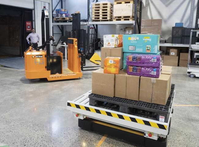 Montreal 'smart factory' aims to demonstrate potential of warehouse automation | iNFOnews.ca