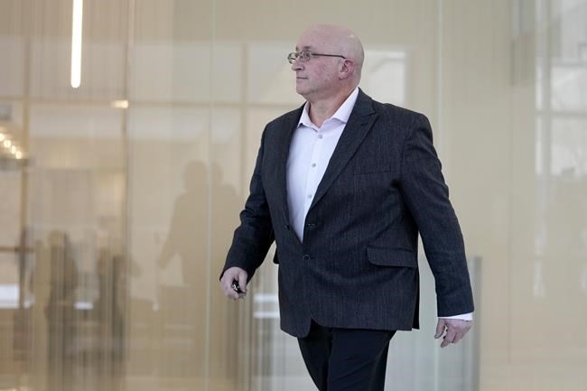 Grand jury gets case of July 4 shooting suspect's father | iNFOnews.ca