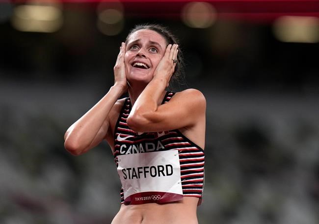 Lucia Stafford shatters Canadian 1,000 record in her season debut | iNFOnews.ca