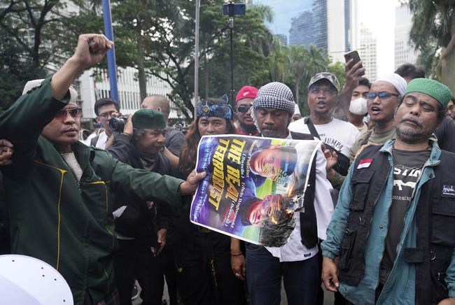 Indonesian Muslims protest Quran burning in Sweden | iNFOnews.ca Indonesian Muslims protest Quran burning in Sweden | iNFOnews.ca