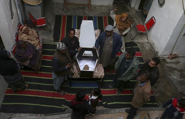 Pakistan bombing raises fears over security breach, 100 dead | iNFOnews.ca Pakistan bombing raises fears over security breach, 100 dead | iNFOnews.ca