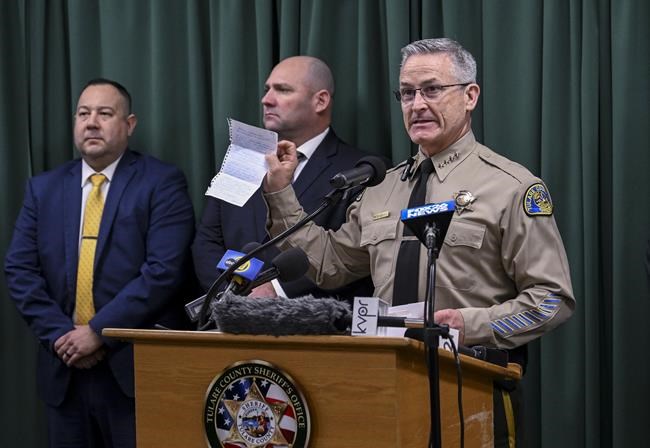 Shooters in central California killings of 6 still at large | iNFOnews.ca Shooters in central California killings of 6 still at large | iNFOnews.ca