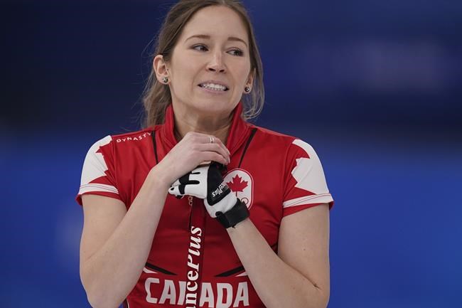 Lawes, Scheidegger, Walter get wild-card spots for Scotties Tournament of Hearts | iNFOnews.ca