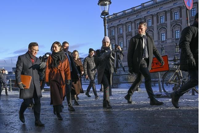 Nordic PMs: Keep calm, we still plan to join NATO together | iNFOnews.ca