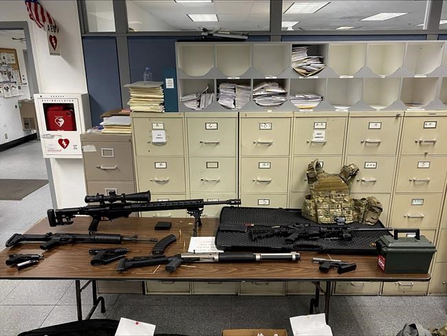 Police now say no evidence of planned big Hollywood shooting | iNFOnews.ca Police now say no evidence of planned big Hollywood shooting | iNFOnews.ca